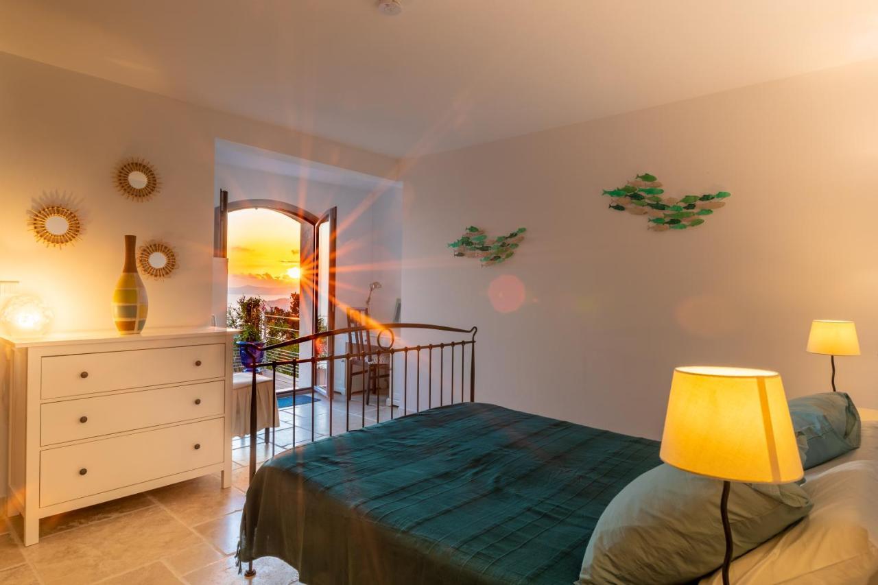 Vistazur Luxueux Appartement Avec Terrasse Et Piscine Le Le Rayol-Canadel-sur-Mer Ngoại thất bức ảnh